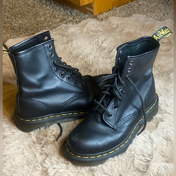 Dr. Martins original combat boots - size 5 - Picture 2 of 5